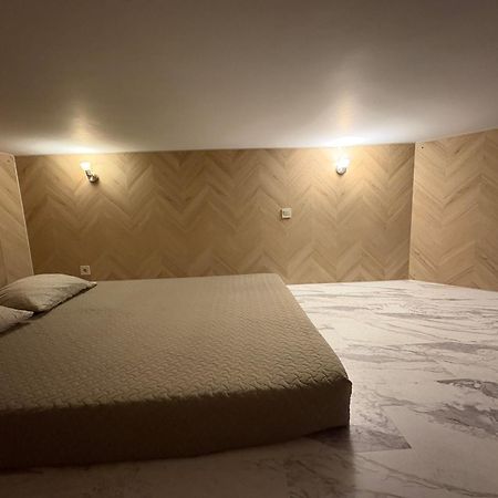 Cat Garden Premium Apartments Riga Luaran gambar